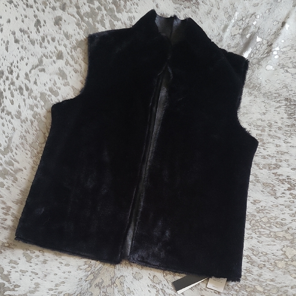 Dolce Cabo Reversible Faux Fur Faux Leather Vest SzXL Black